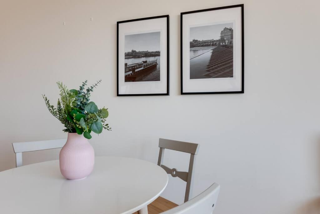 Jt'S Apartments Korunni Str. Prag Dış mekan fotoğraf
