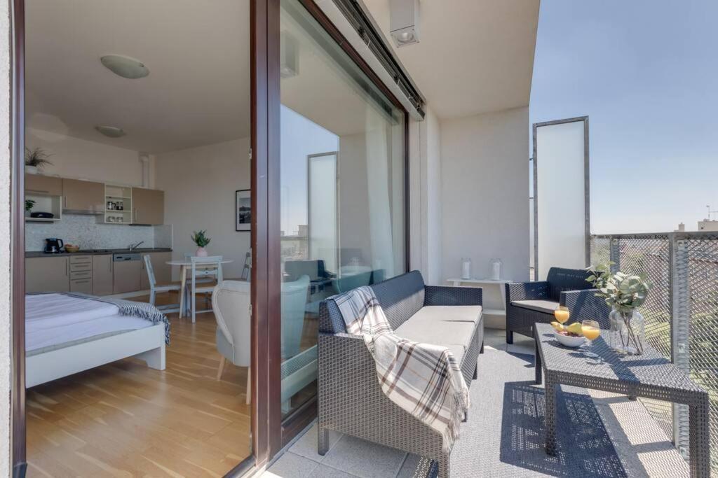 Jt'S Apartments Korunni Str. Prag Dış mekan fotoğraf