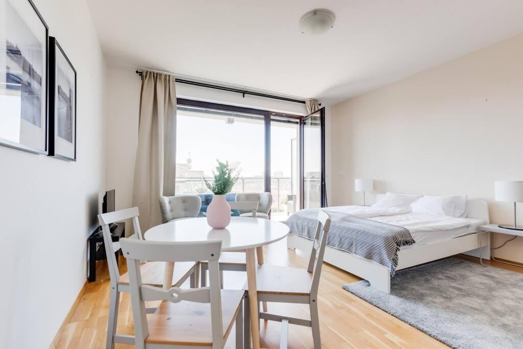 Jt'S Apartments Korunni Str. Prag Dış mekan fotoğraf