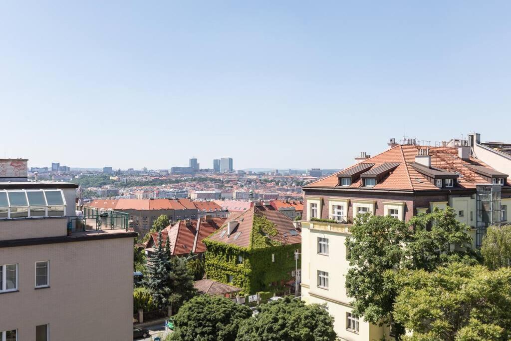 Jt'S Apartments Korunni Str. Prag Dış mekan fotoğraf