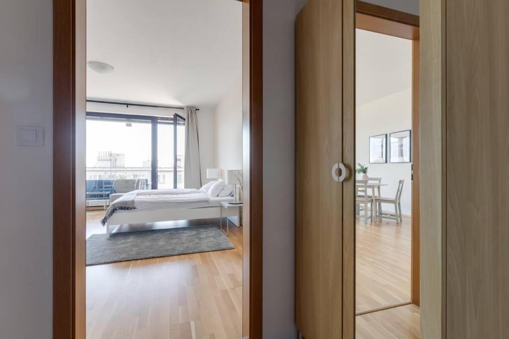 Jt'S Apartments Korunni Str. Prag Dış mekan fotoğraf