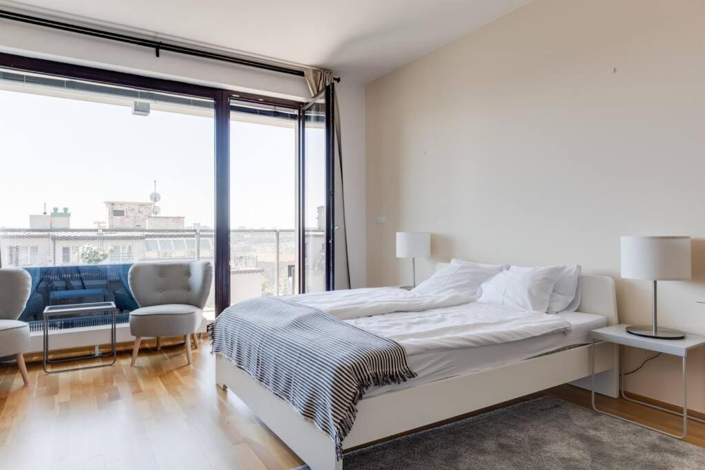 Jt'S Apartments Korunni Str. Prag Dış mekan fotoğraf