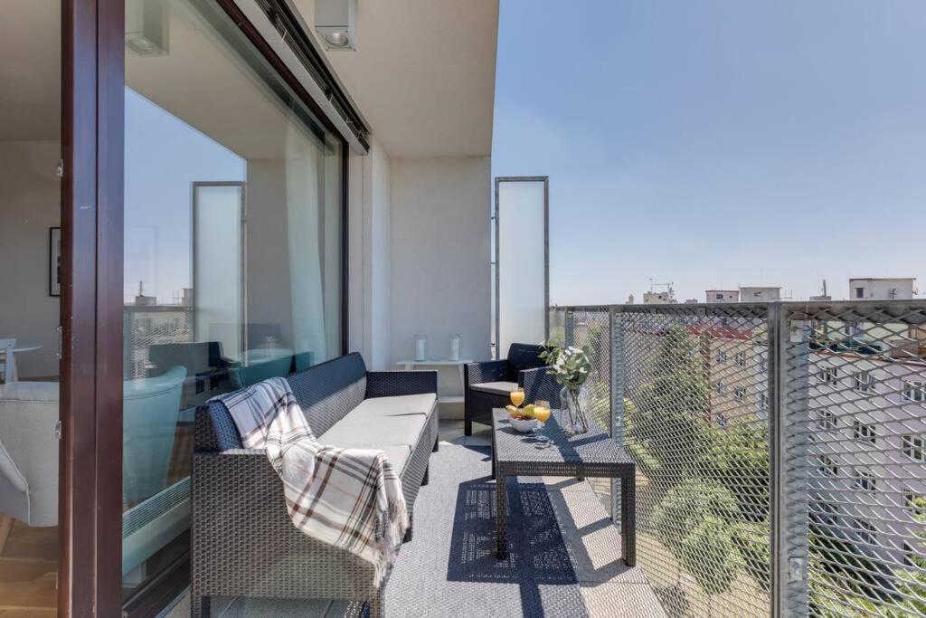 Jt'S Apartments Korunni Str. Prag Dış mekan fotoğraf